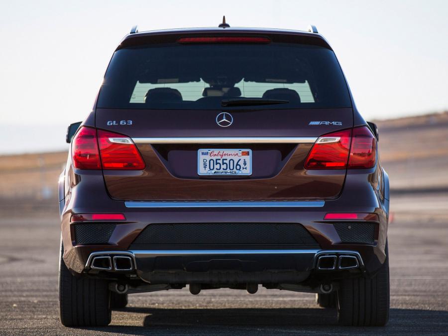 Mercedes-Benz GL63 AMG 2013 года  (US) (фото 2 из 7)